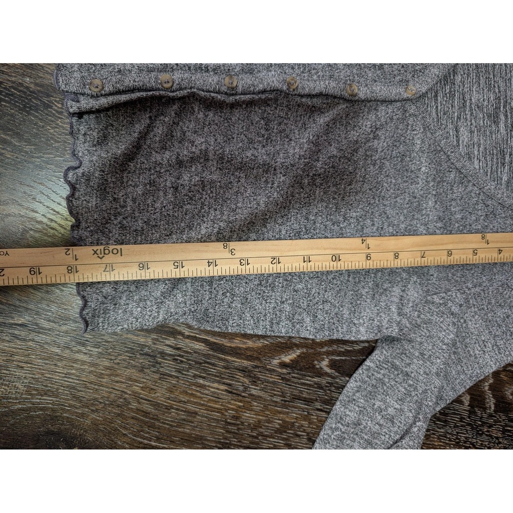 American Eagle Outfitters Cardigan Womens S Gray Soft & Sexy Plush Cropped - Picture 9 of 9
